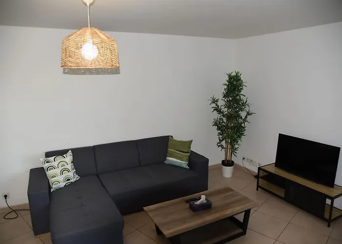 Proche Montpellier, T3, 2 Chambres, Parking, Tram
